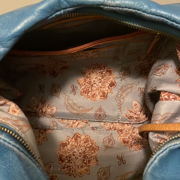 Hobo Slouchy Handbag/Purse - Picture 7 of 8